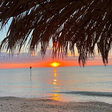 アパート Bella Alba On The アルバ・アドリアティカ